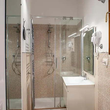 Casa Luce 66 * Rome